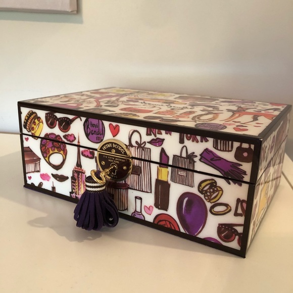 henri bendel Storage & Organization Henri Bendel Jewelry